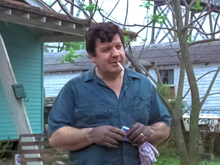 Джордж Савалас Джордж Савалас